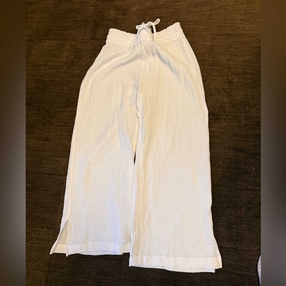 Comfy SHORT white summer pants
